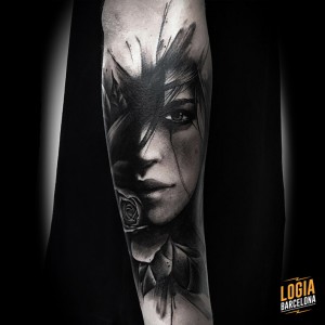 tatuaje_brazo_retrato_Logia_Barcelona_Jas   